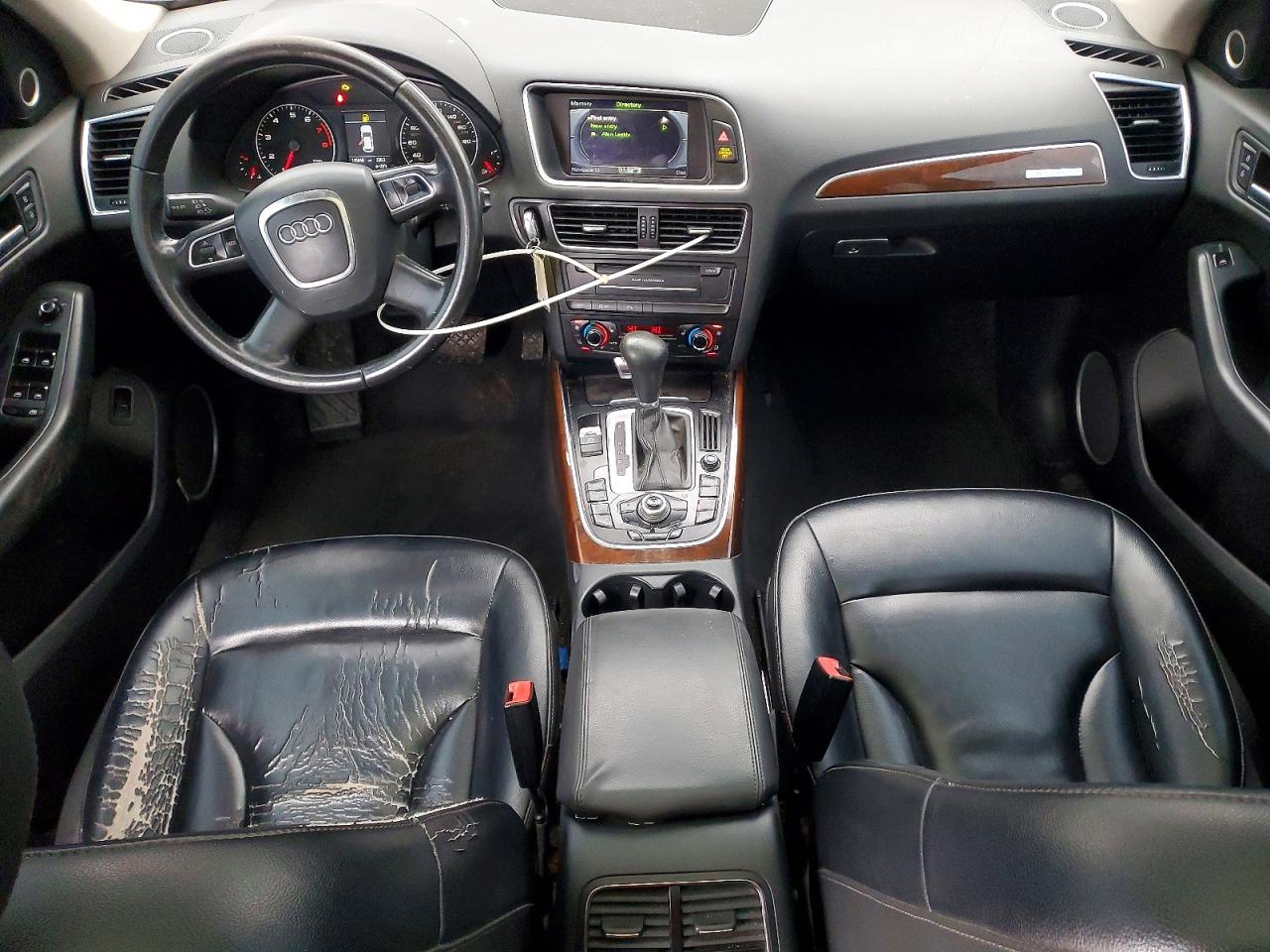 2011 AUDI Q5 PREMIUM PLUS photo 8