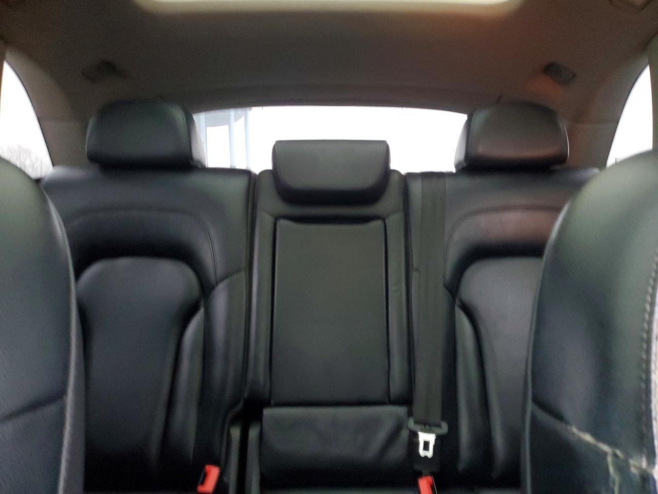 2011 AUDI Q5 PREMIUM PLUS photo 10