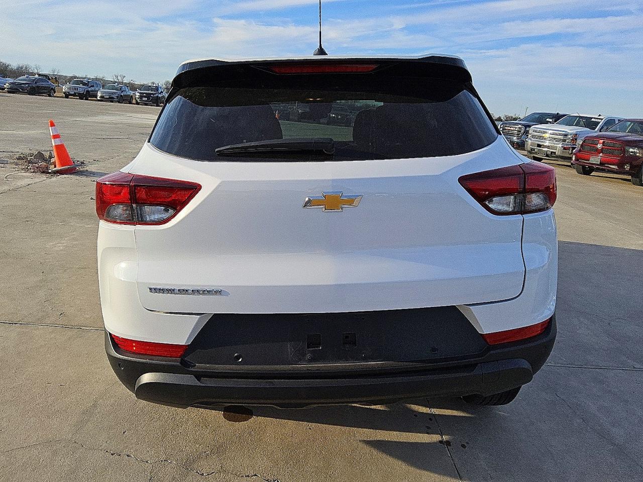 2025 CHEVROLET TRAILBLAZER LS photo 6