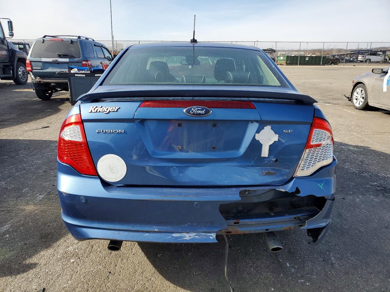 2010 FORD FUSION SE photo 6
