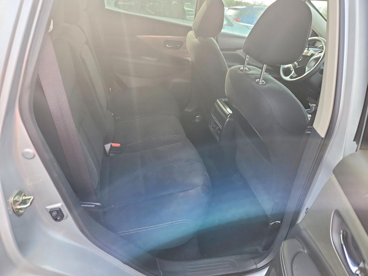 2017 NISSAN MURANO S photo 11