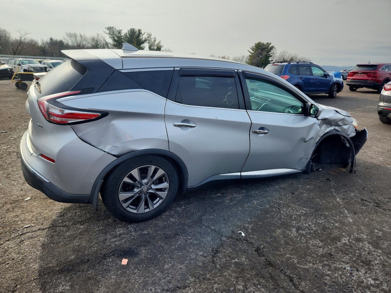 2017 NISSAN MURANO S photo 3
