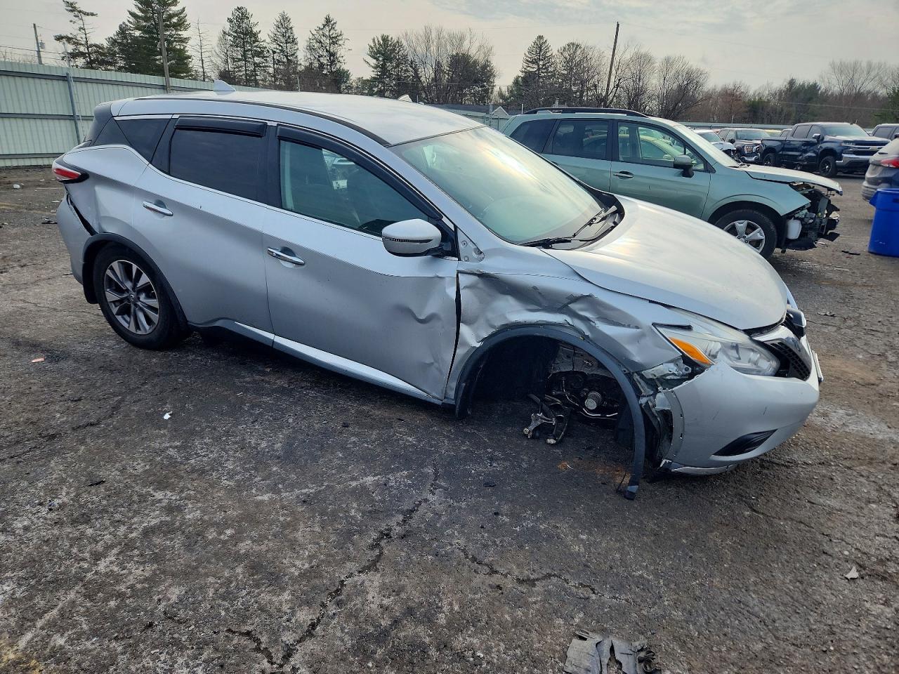 2017 NISSAN MURANO S photo 4