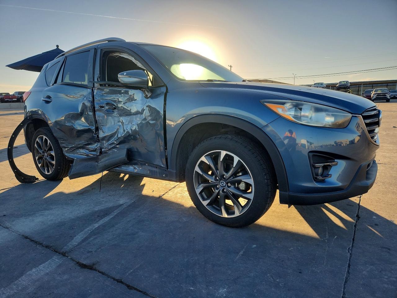 2016 MAZDA CX-5 GT photo 4