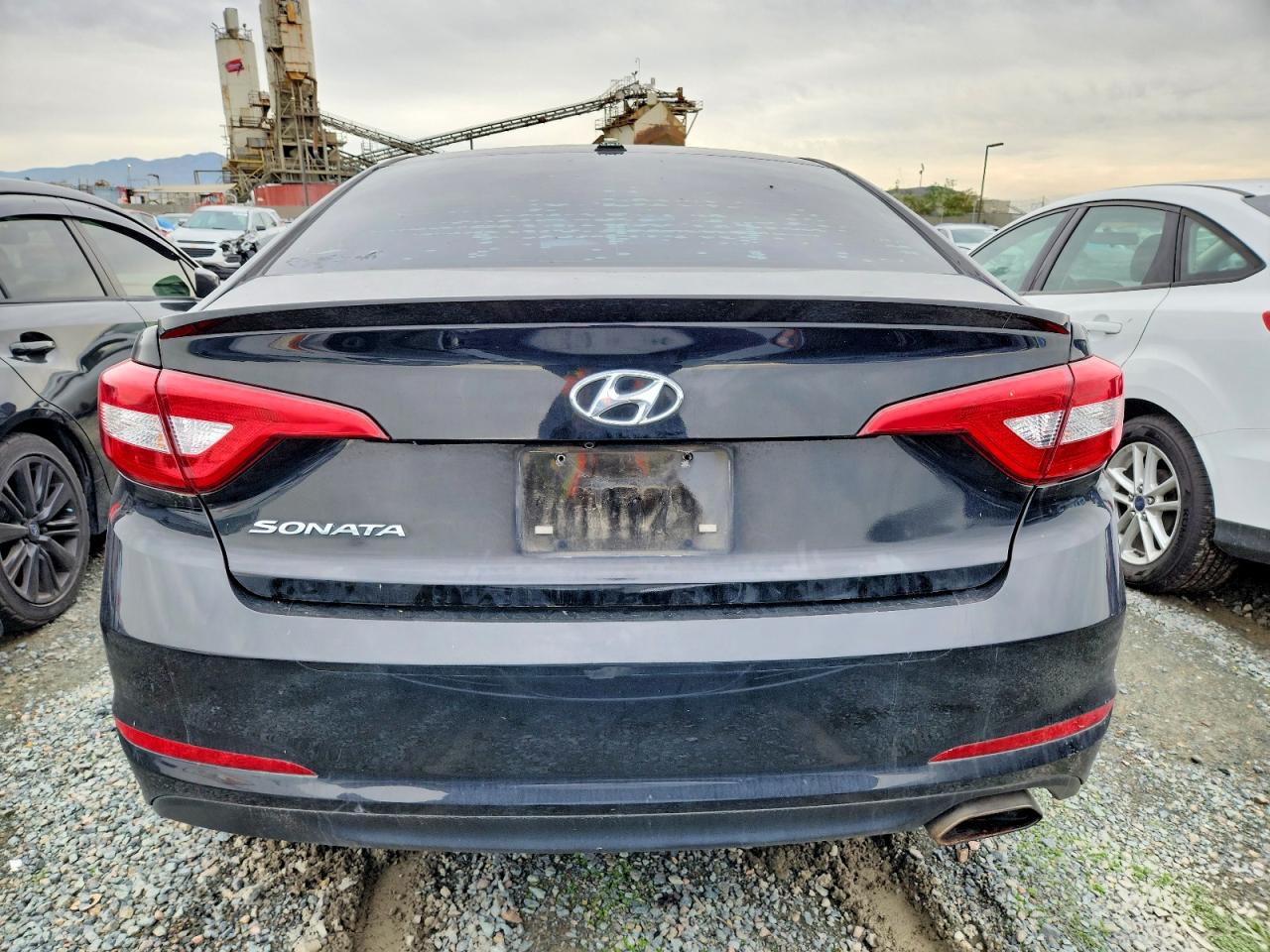 2017 HYUNDAI SONATA SE photo 6