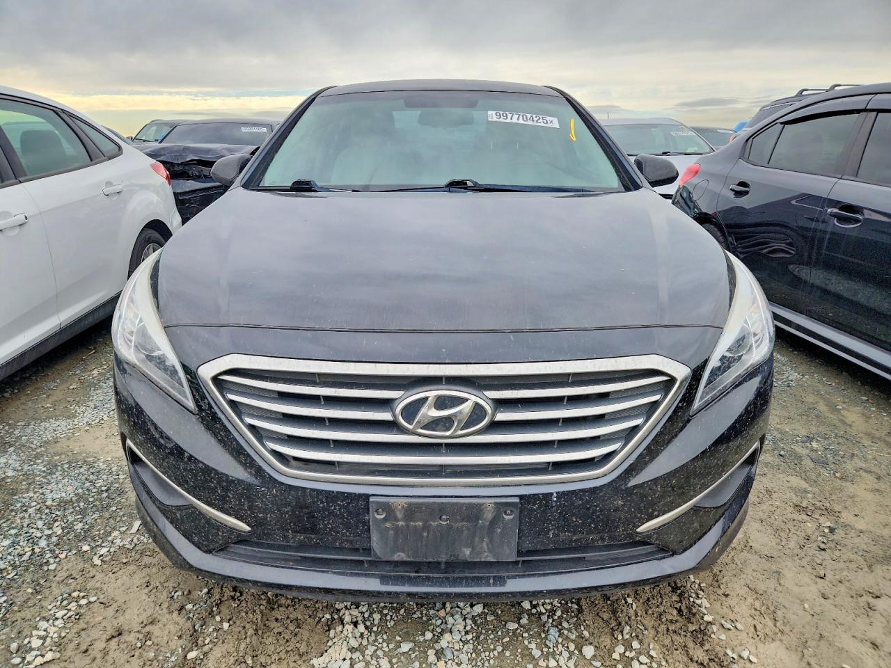 2017 HYUNDAI SONATA SE photo 5