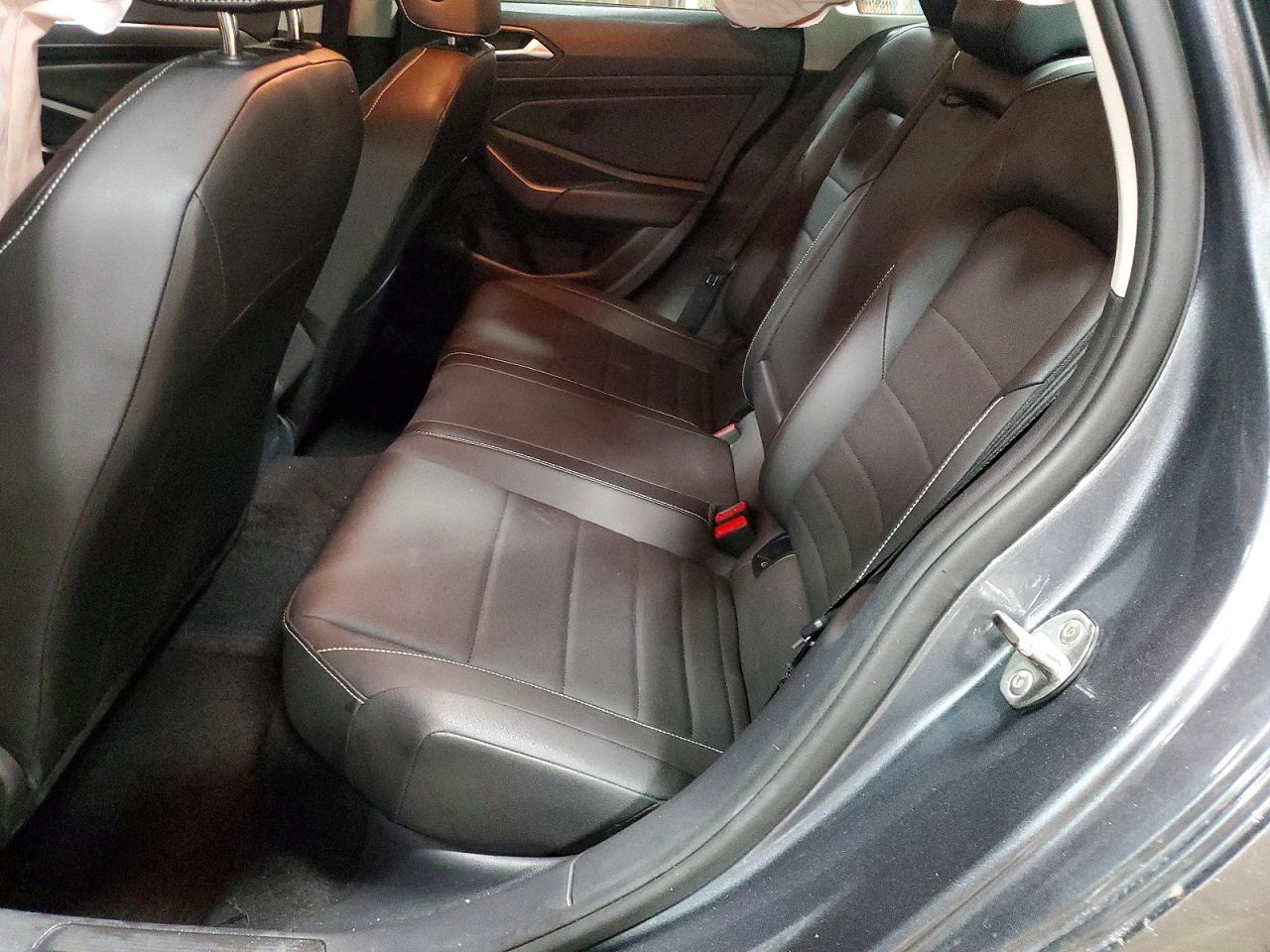 2024 VOLKSWAGEN JETTA SE photo 10