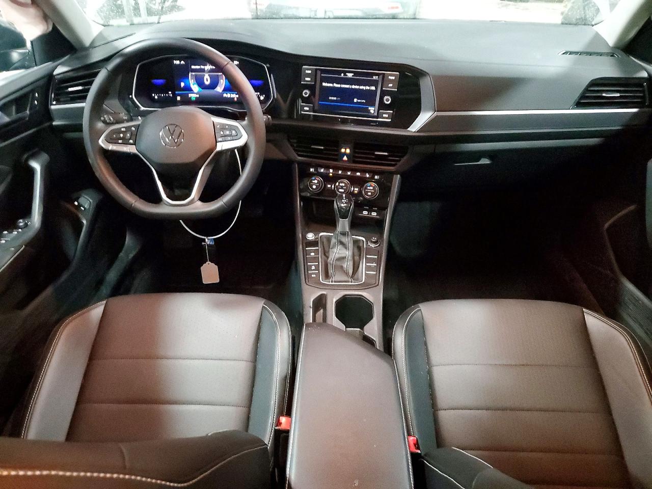 2024 VOLKSWAGEN JETTA SE photo 8