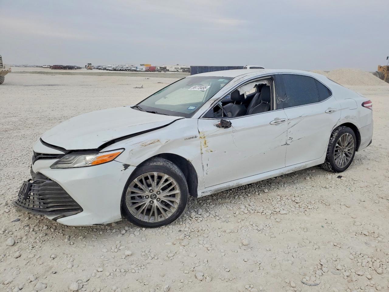 2019 TOYOTA CAMRY