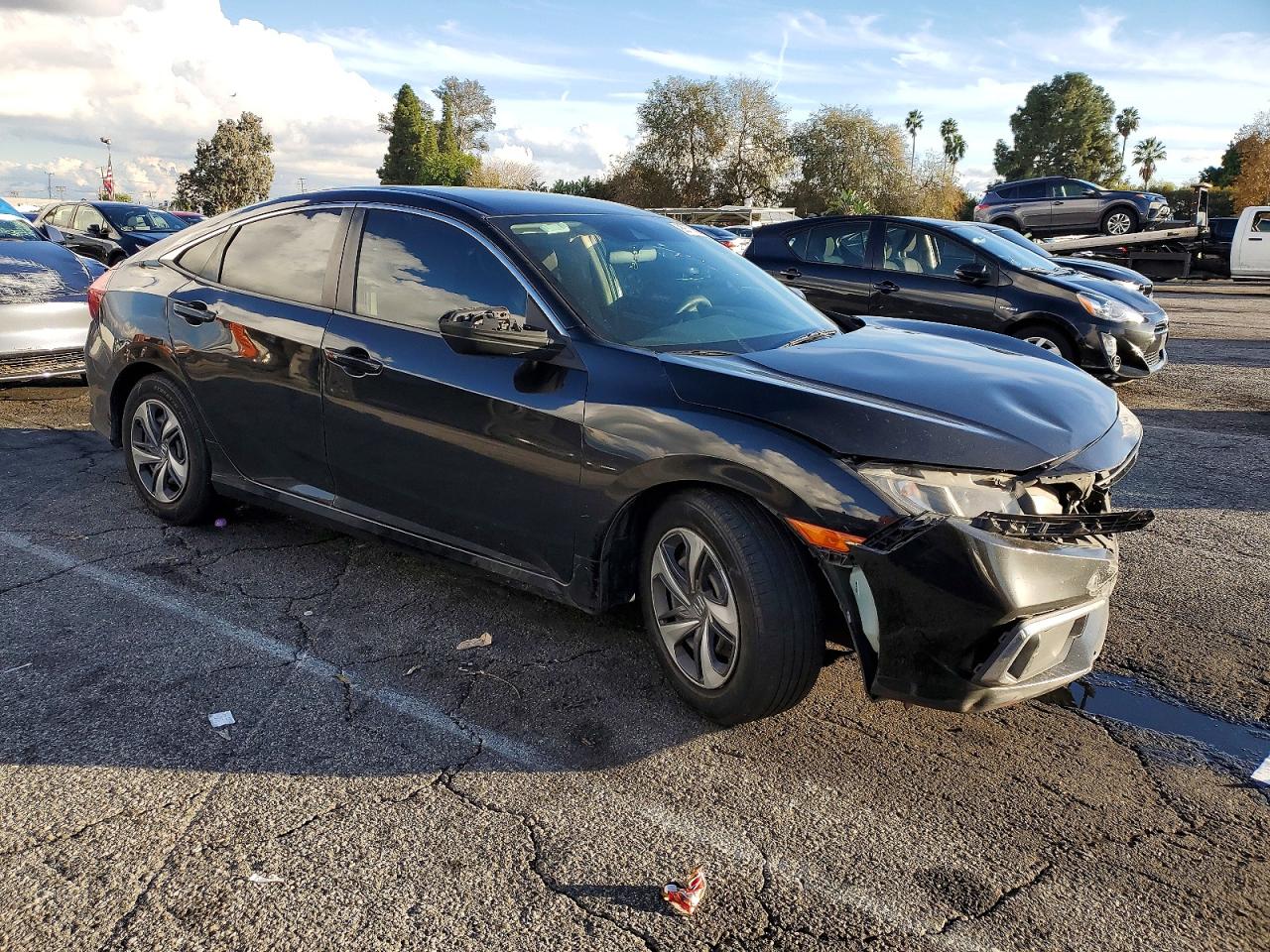 2020 HONDA CIVIC LX photo 4