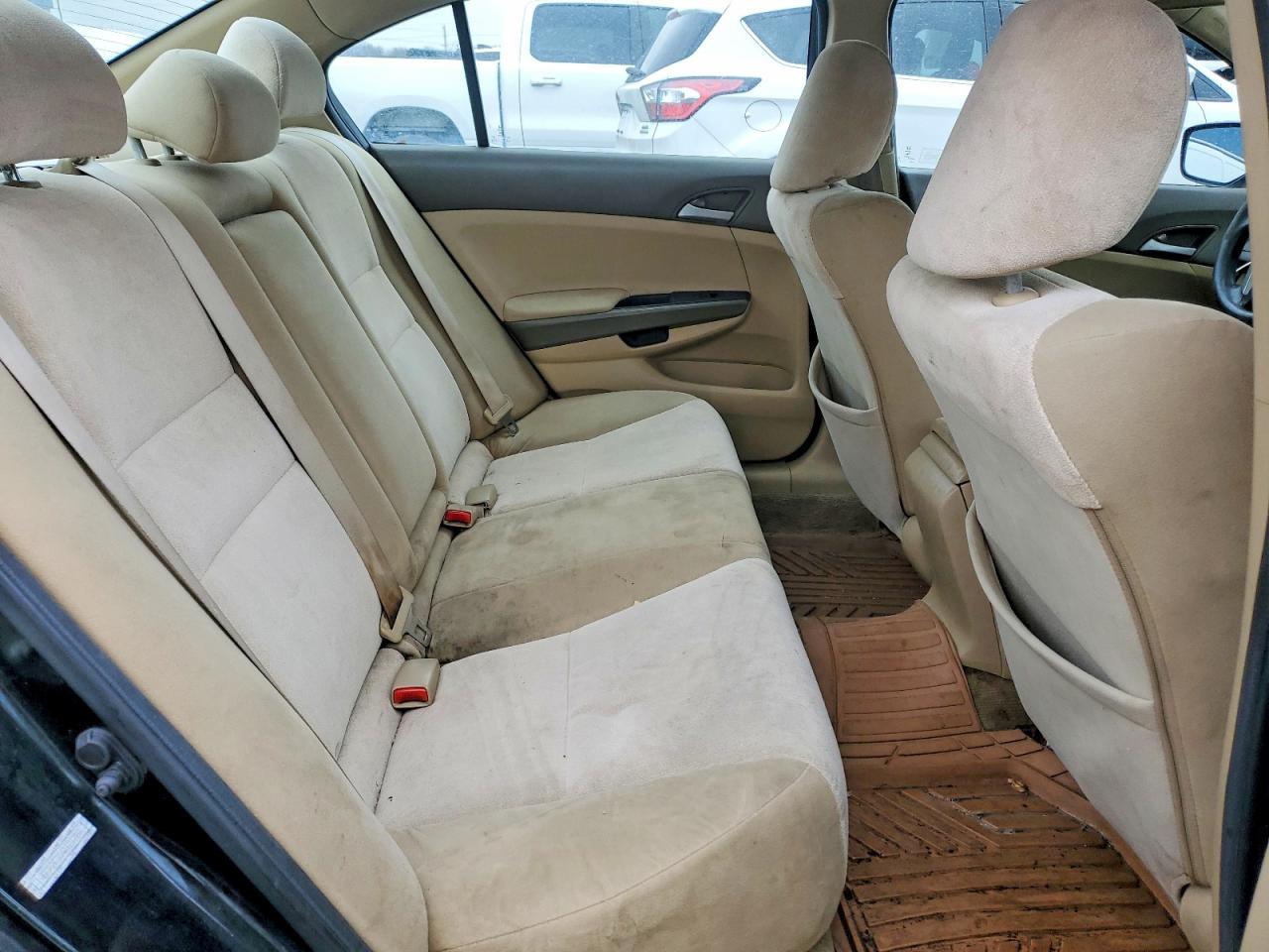 2010 HONDA ACCORD LX photo 10