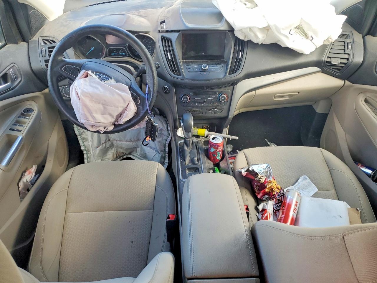 2019 FORD ESCAPE SE photo 8