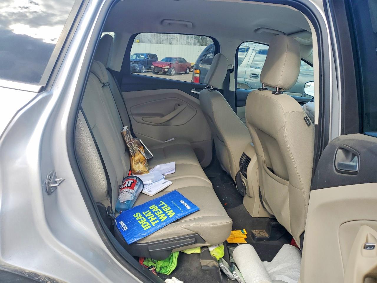 2019 FORD ESCAPE SE photo 11