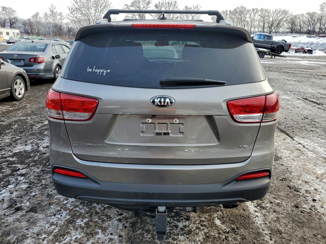 2017 KIA SORENTO LX photo 6