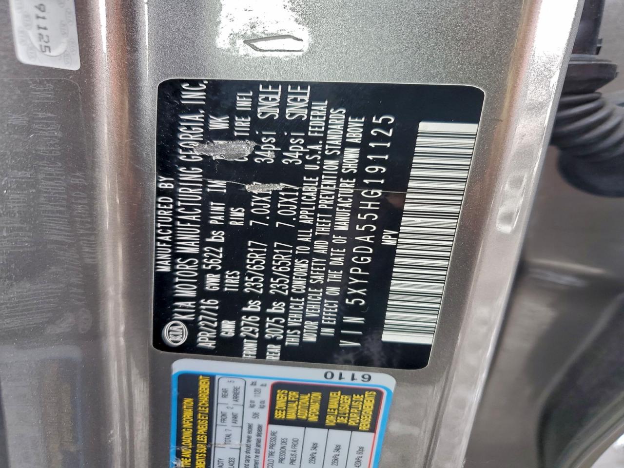 2017 KIA SORENTO LX photo 13