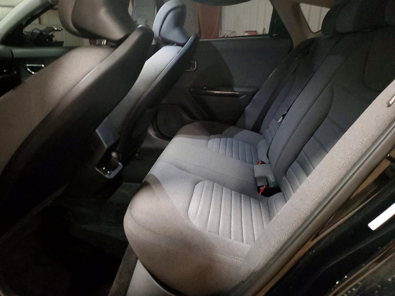 2025 KIA K4 EX photo 28