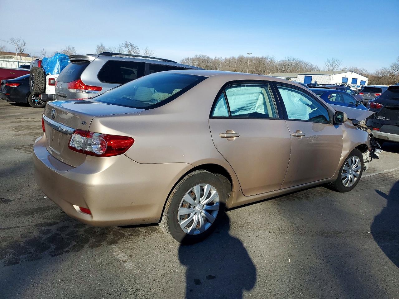 2012 TOYOTA COROLLA BASE photo 3