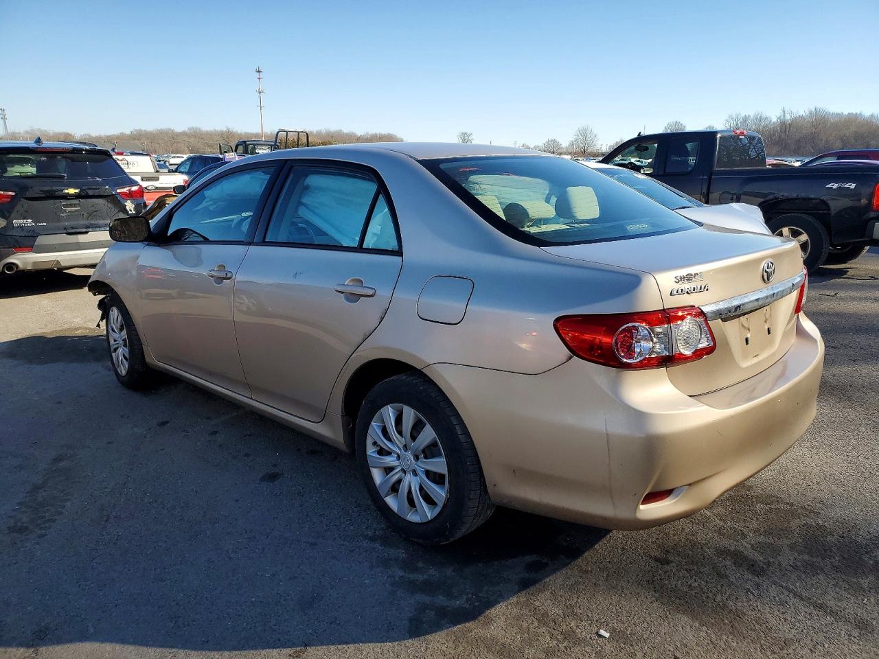 2012 TOYOTA COROLLA BASE photo 2