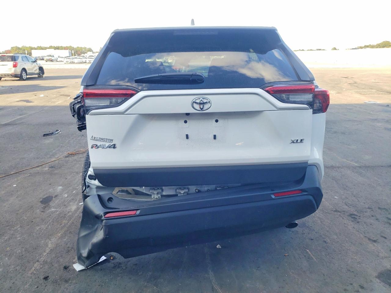 2025 TOYOTA RAV4 XLE photo 6