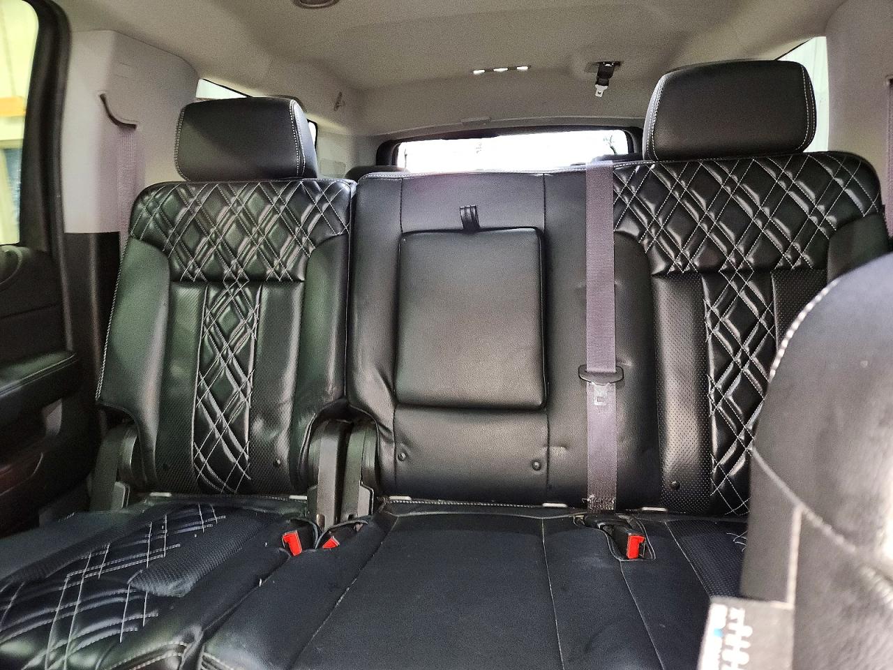 2015 GMC YUKON XL K1500 SLE photo 10