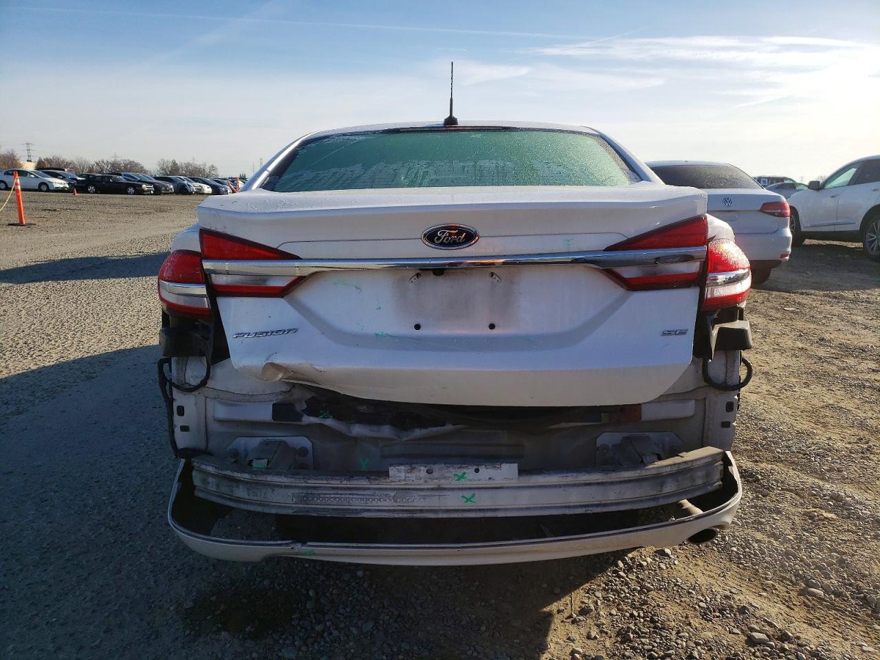 2017 FORD FUSION SE photo 6
