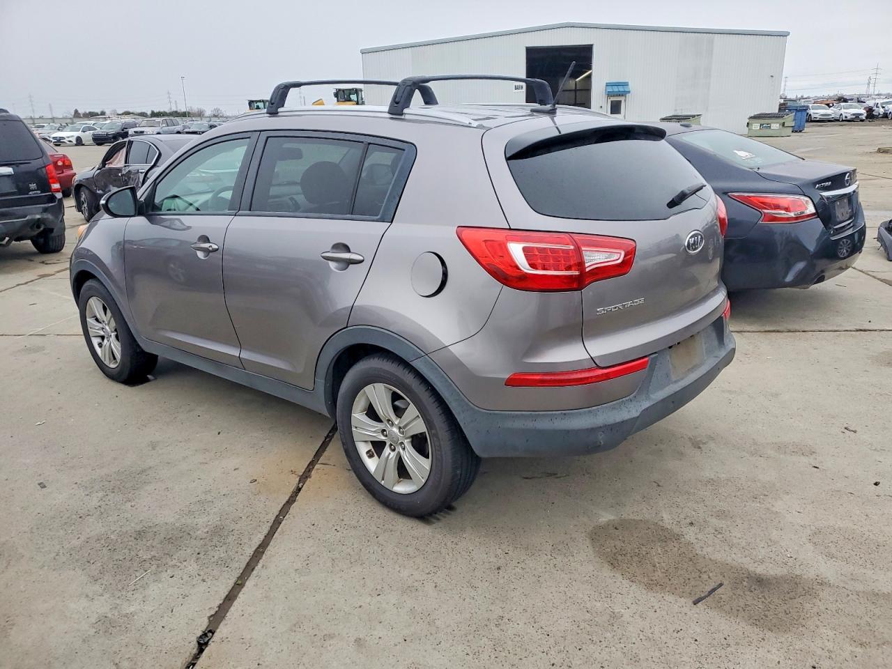 2012 KIA SPORTAGE BASE photo 2