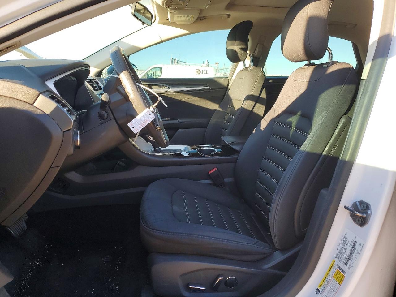 2013 FORD FUSION SE photo 7