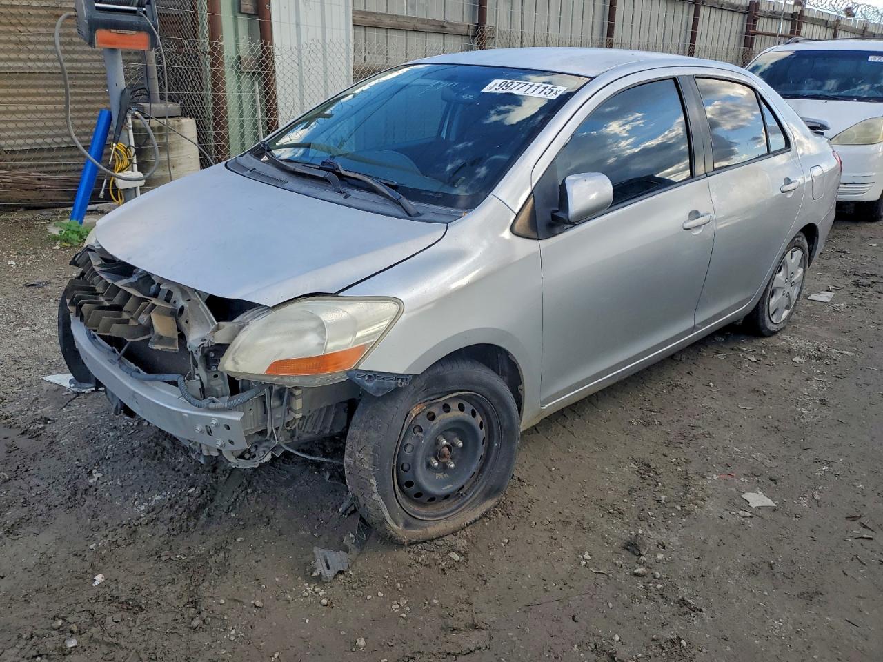 2009 TOYOTA YARIS