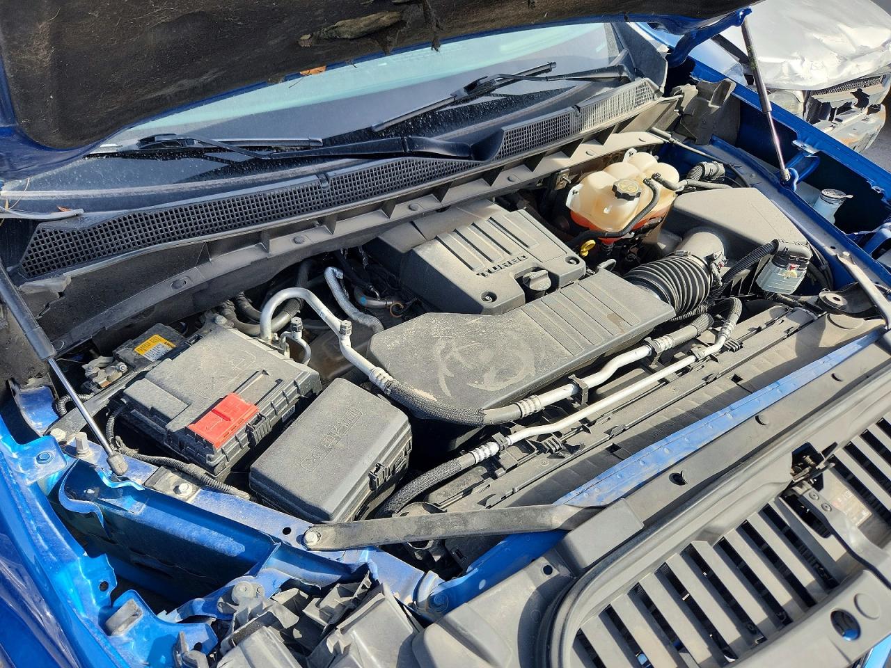 2023 CHEVROLET SILVERADO C1500 LT photo 11