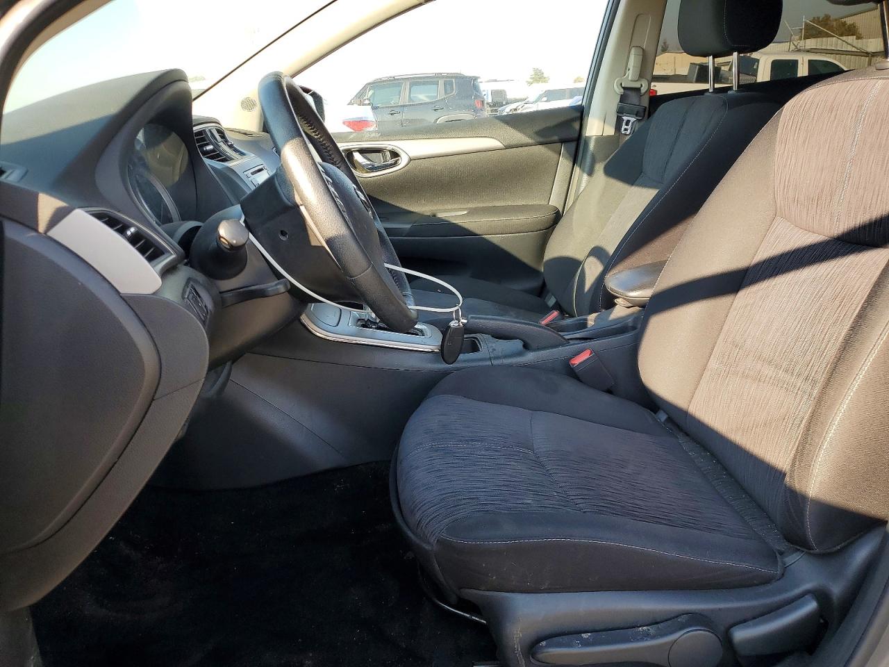 2015 NISSAN SENTRA SV photo 7