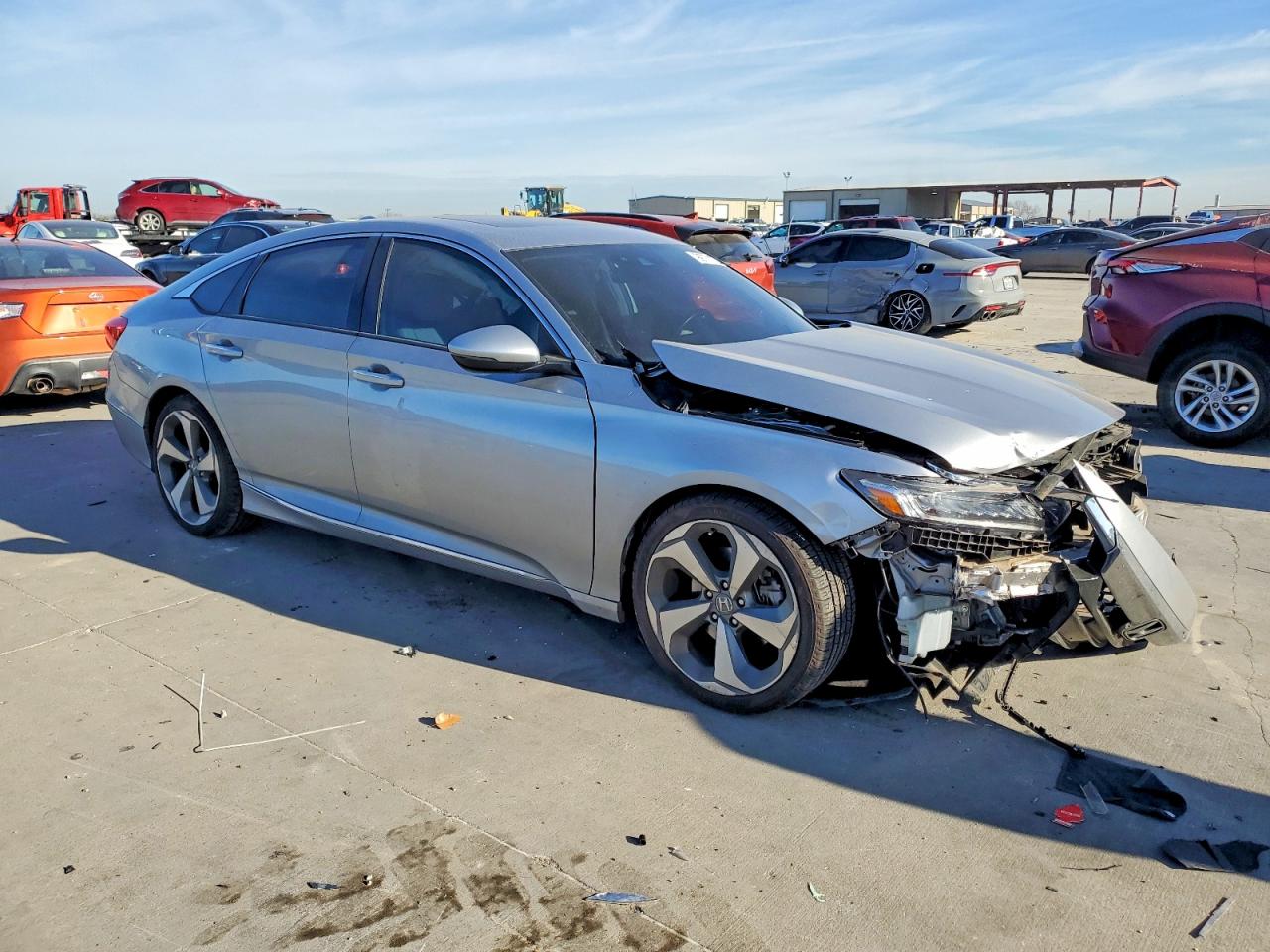2018 HONDA ACCORD TOURING photo 4