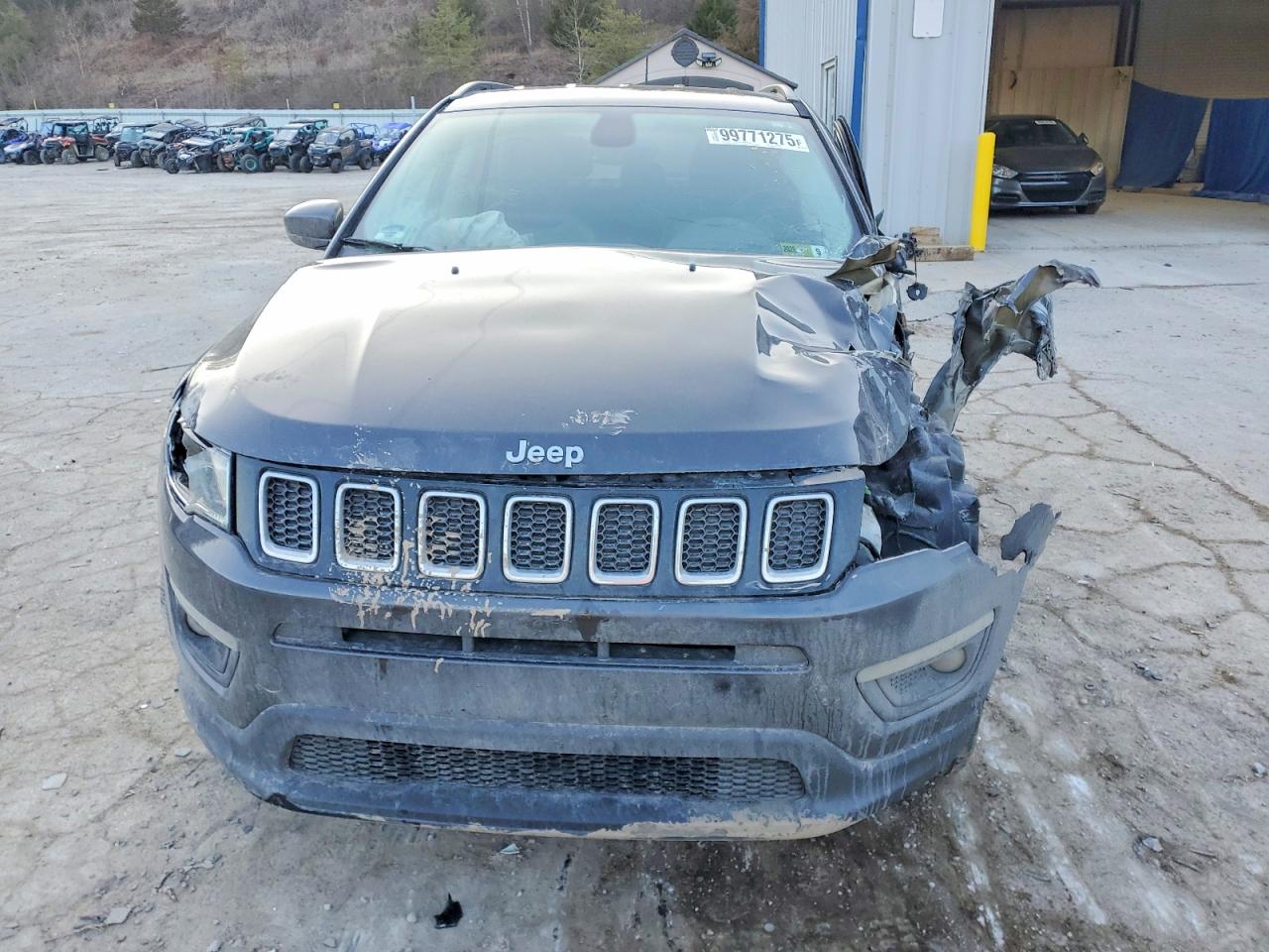 2017 JEEP COMPASS LATITUDE photo 5