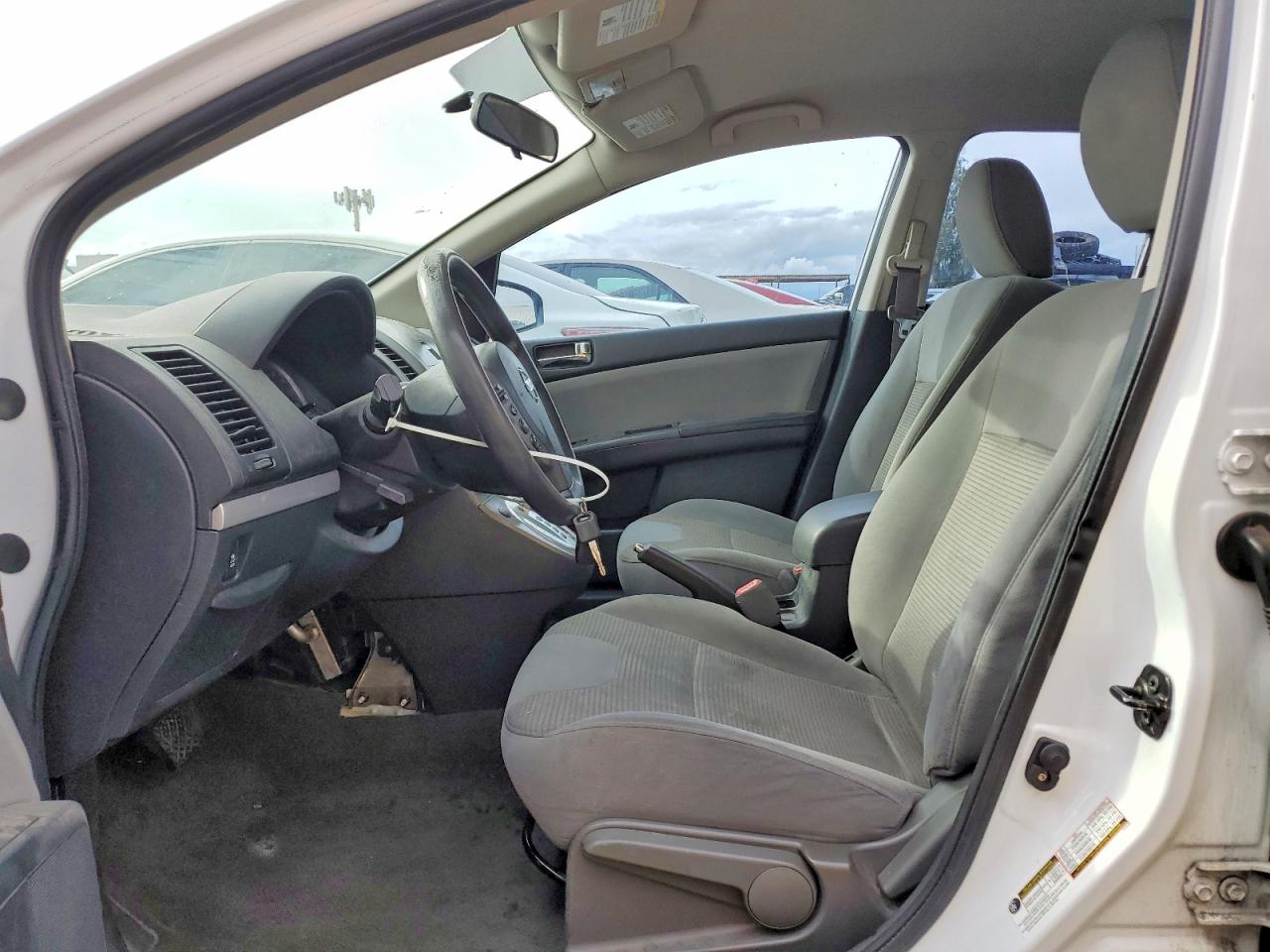 2012 NISSAN SENTRA 2.0 photo 7