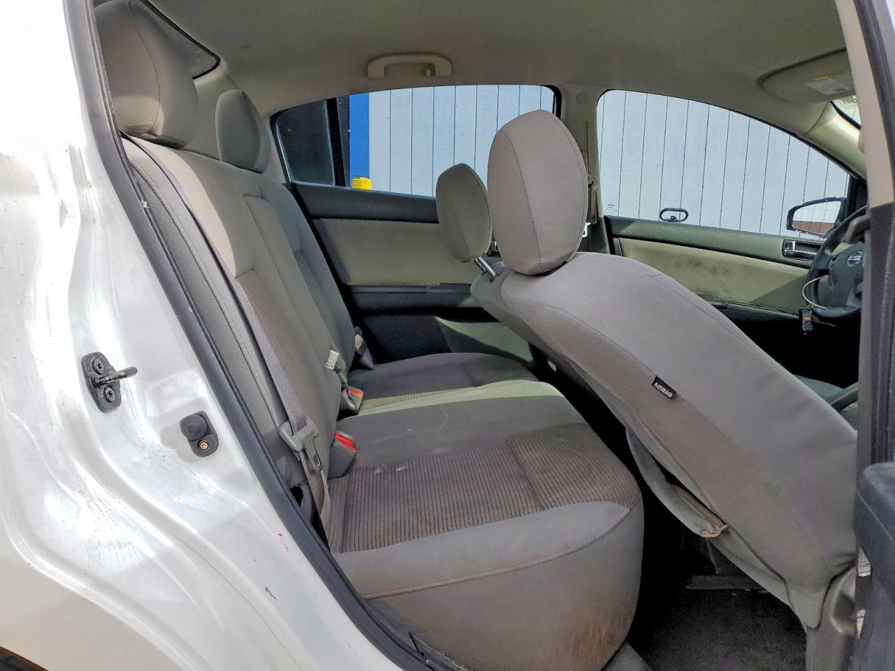 2012 NISSAN SENTRA 2.0 photo 10