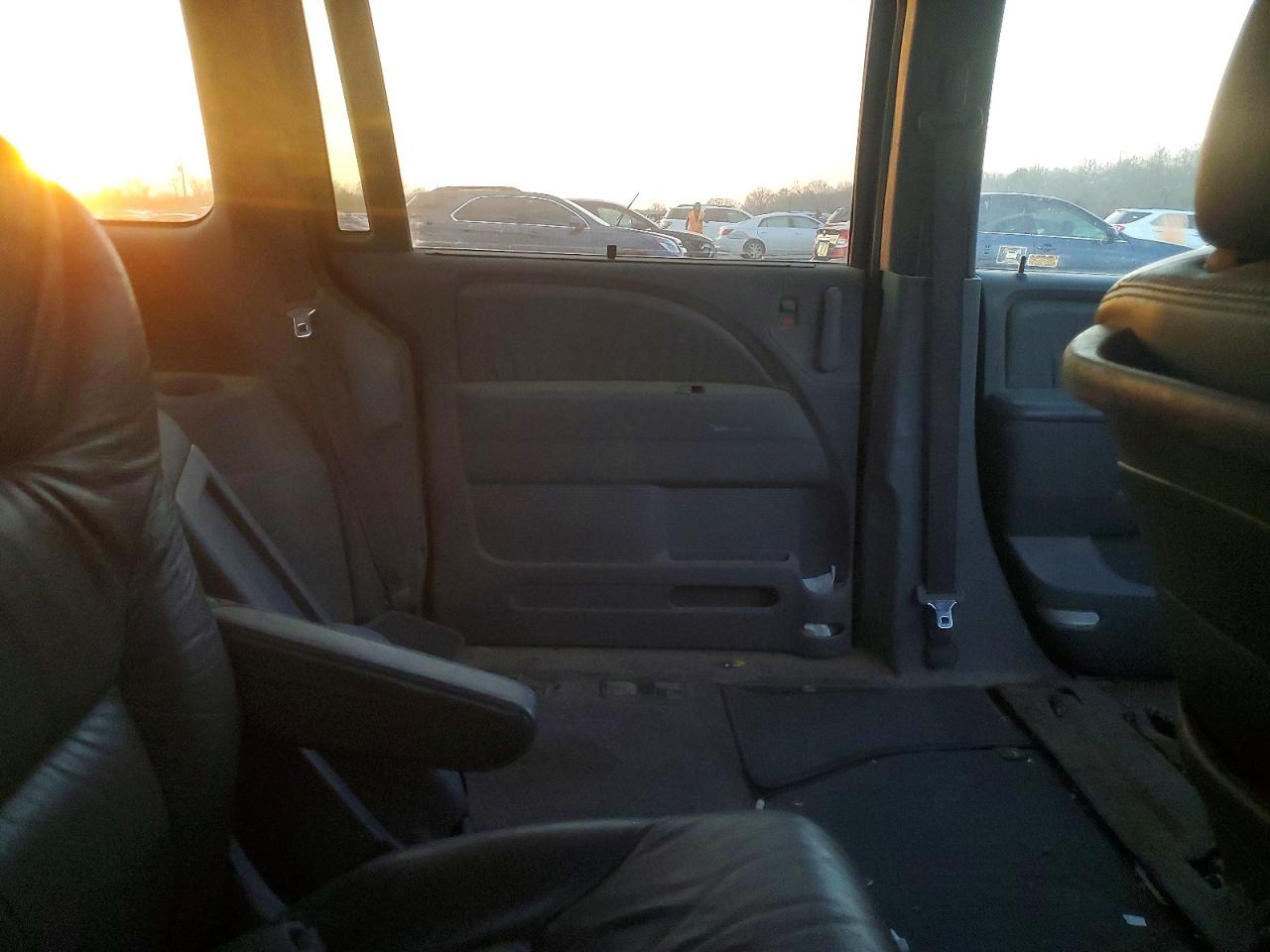 2010 HONDA ODYSSEY EXL photo 11