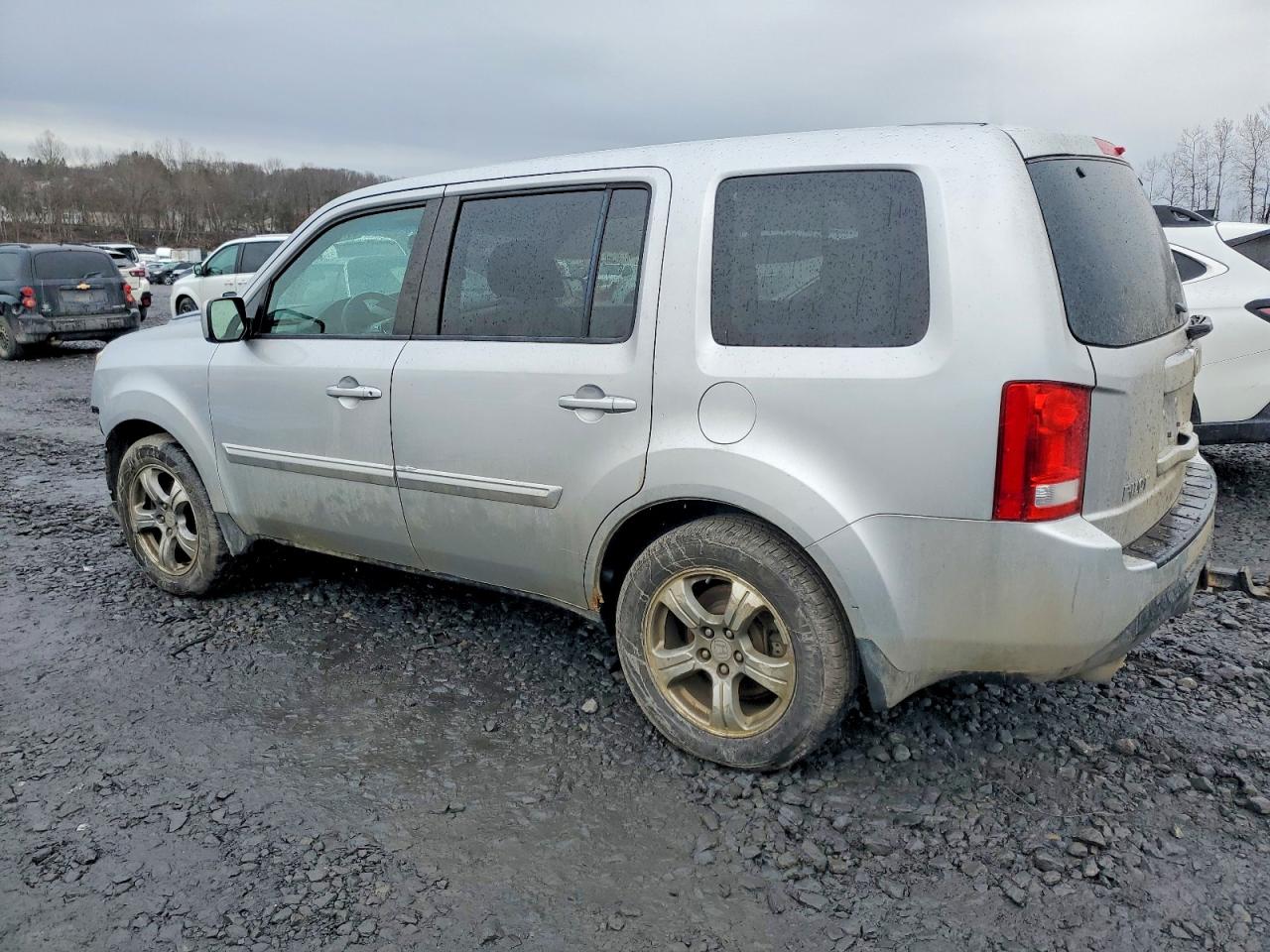 2012 HONDA PILOT EXL photo 2