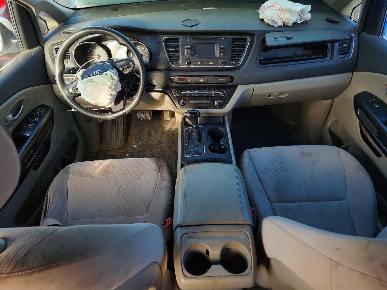 2016 KIA SEDONA L photo 8