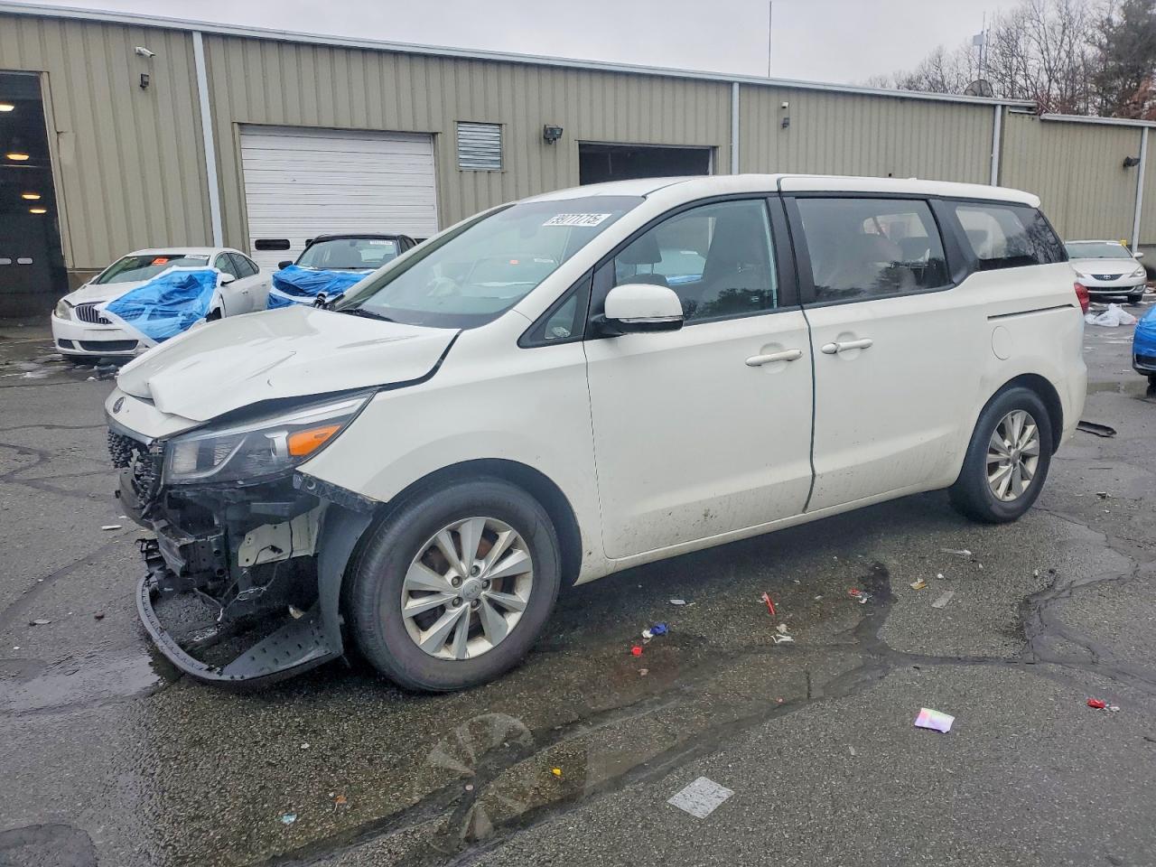 2016 KIA SEDONA