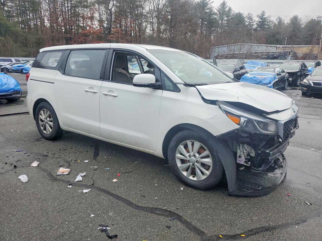 2016 KIA SEDONA L photo 4