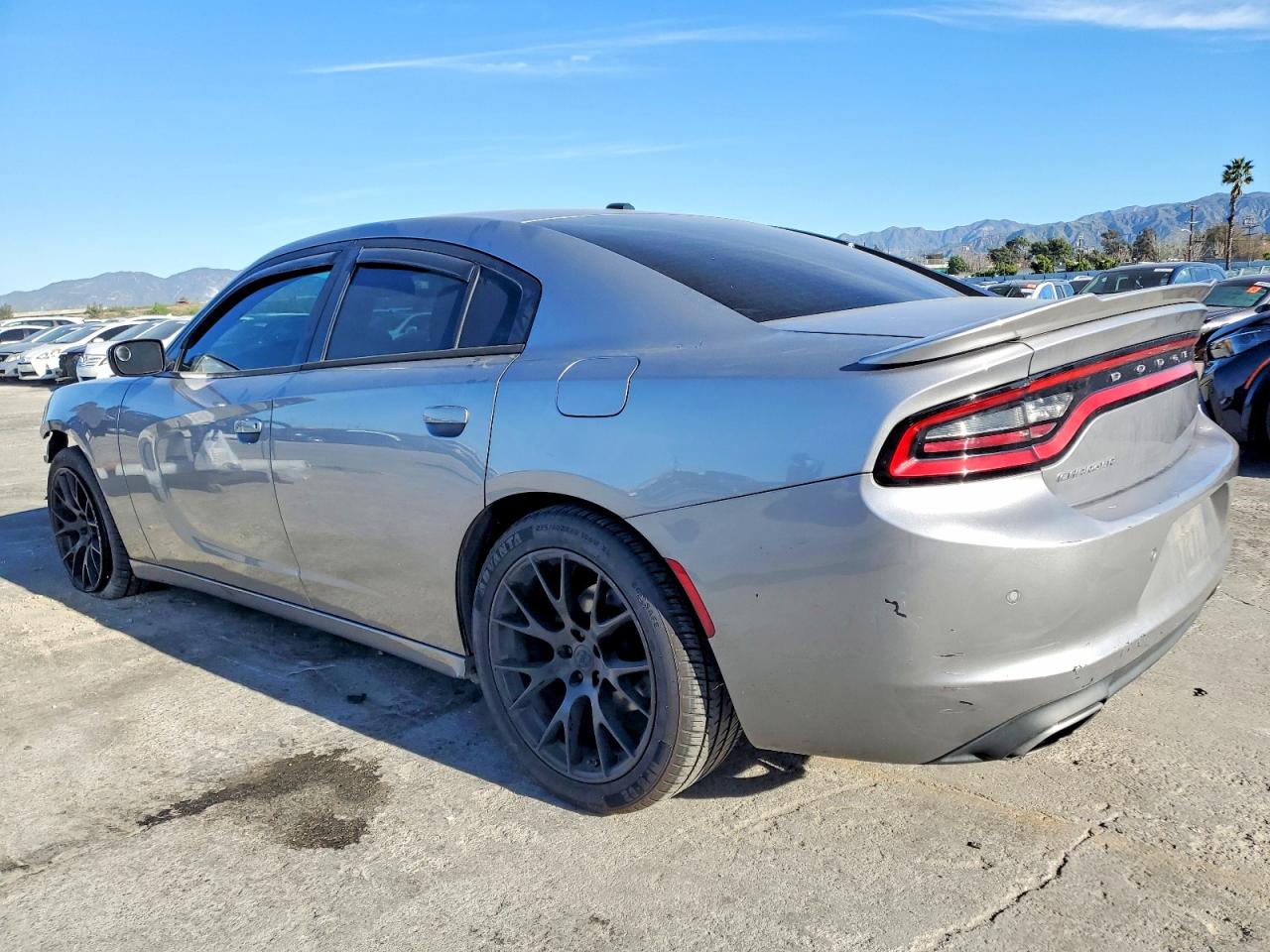 2015 DODGE CHARGER SE photo 2