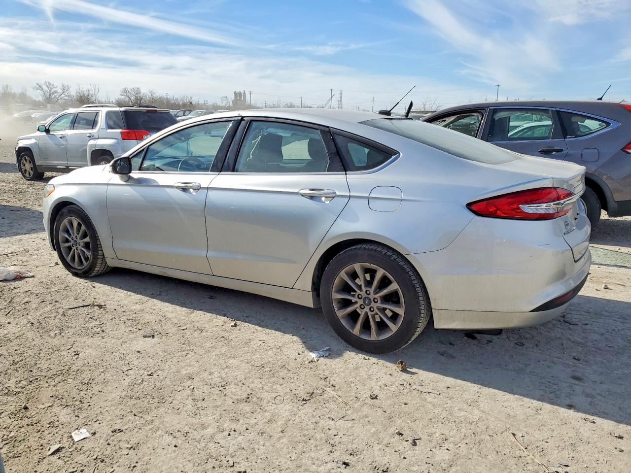 2017 FORD FUSION SE photo 2