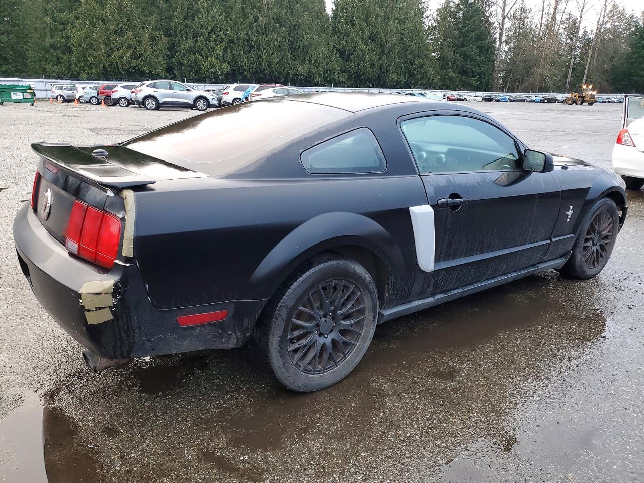 2005 FORD MUSTANG photo 3