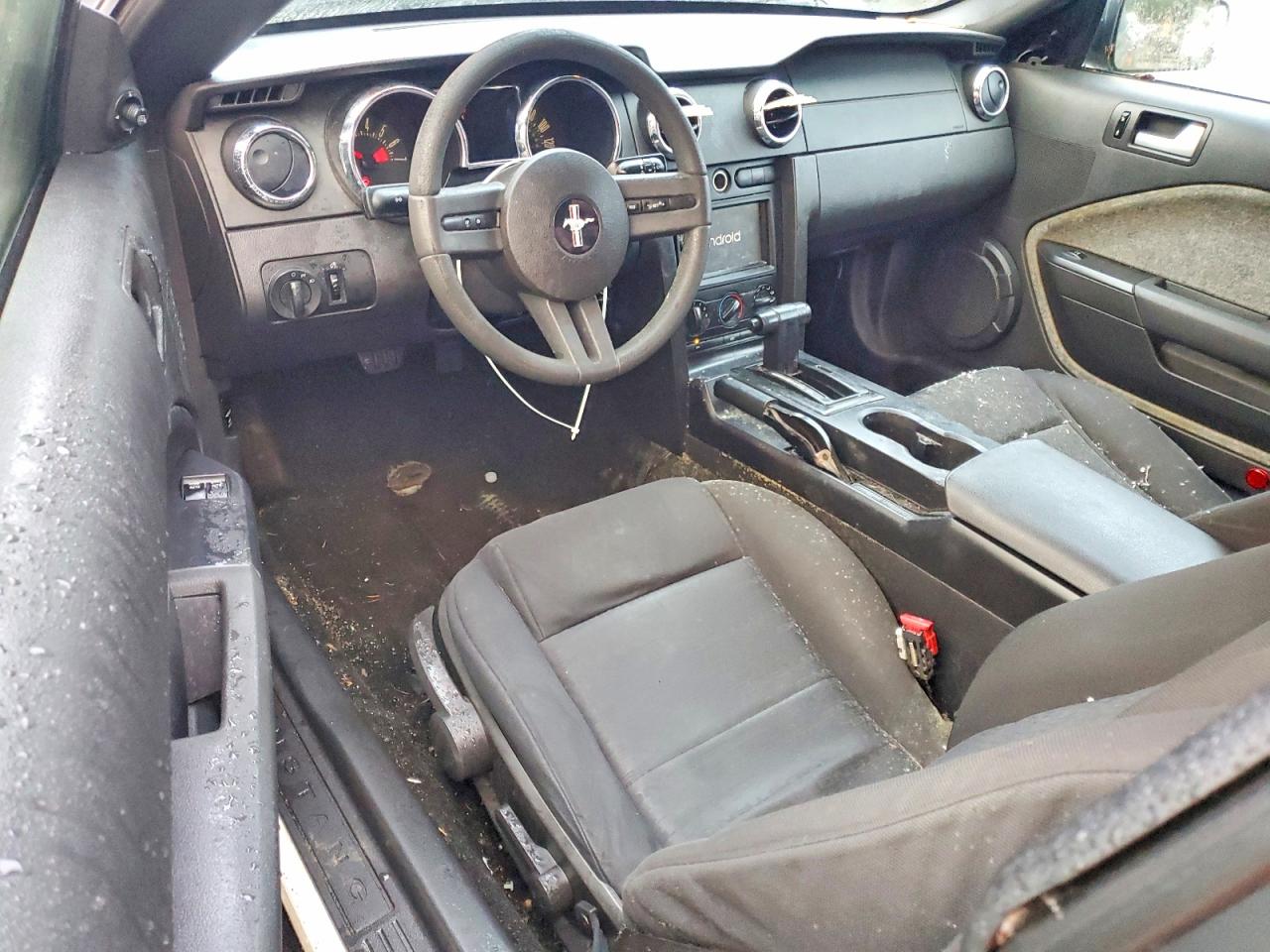 2005 FORD MUSTANG photo 8