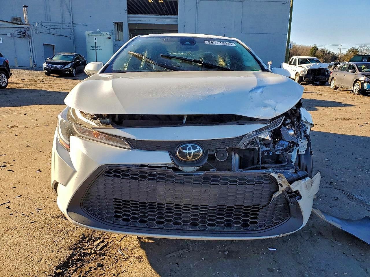 2020 TOYOTA COROLLA LE photo 5