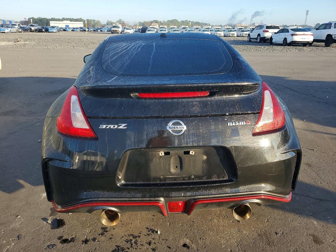 2018 NISSAN 370Z BASE photo 11