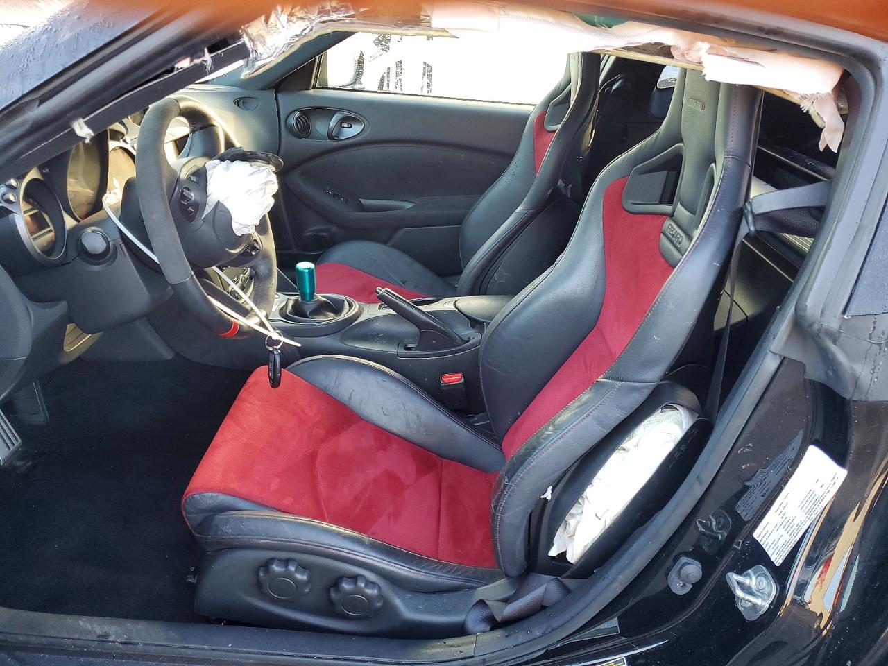 2018 NISSAN 370Z BASE photo 13