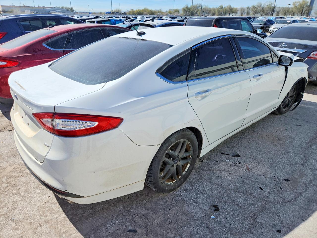 2016 FORD FUSION SE photo 5