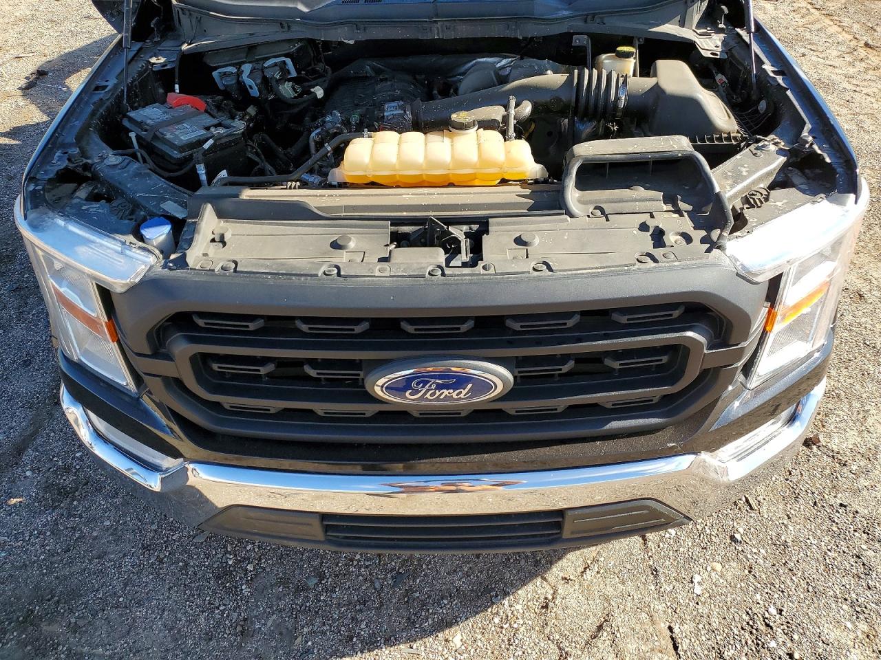 2021 FORD F150 photo 21