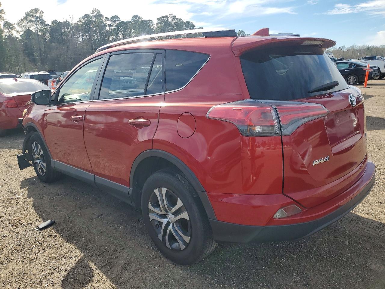2016 TOYOTA RAV4 LE photo 2