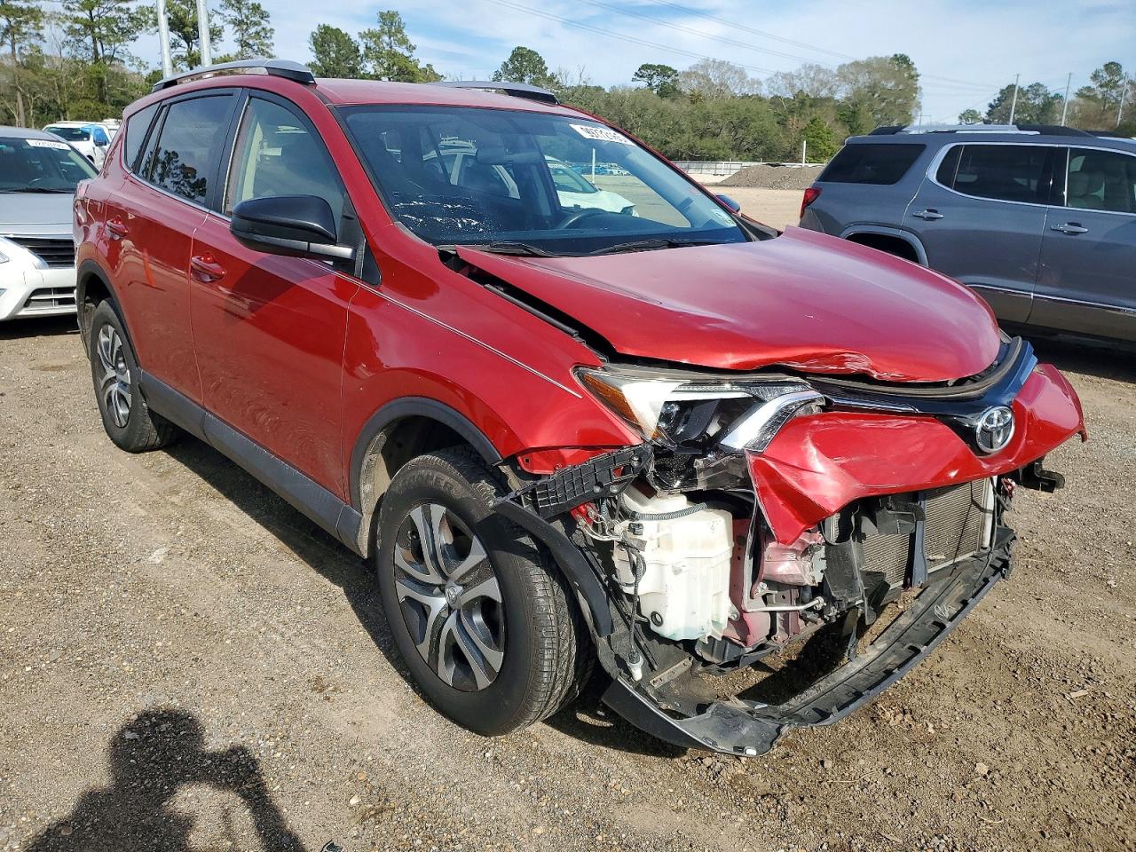 2016 TOYOTA RAV4 LE photo 4
